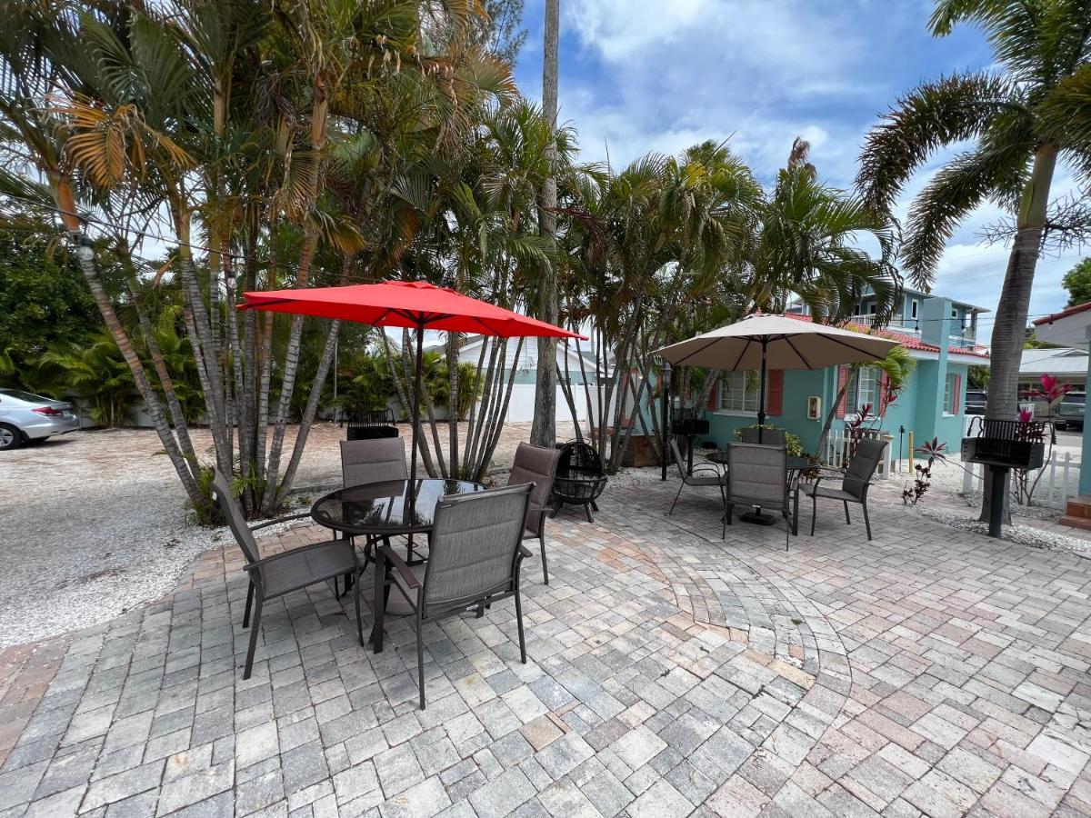 Готель Blue Waters Treasure Island Екстер'єр фото